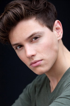 Tyler Young profil kép
