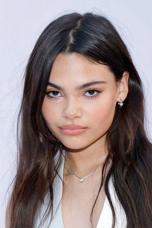 Ariana Greenblatt profil kép