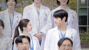 언젠가는 슬기로울 전공의생활 kép
