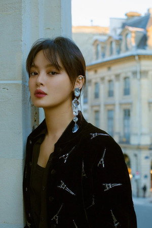 辛芷蕾 profil kép