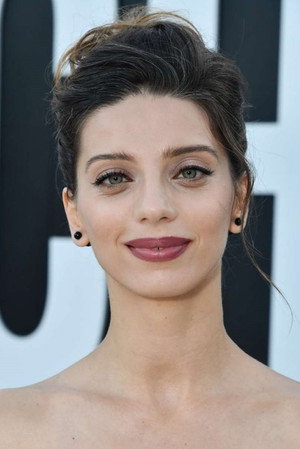 Angela Sarafyan profil kép