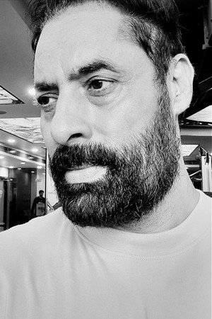 Shaji Choudhary profil kép