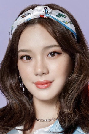 เฌอปราง อารีย์กุล profil kép