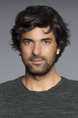 Engin Akyürek profil kép