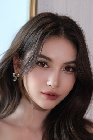 เอมม่า มาร์ตีนี่ profil kép