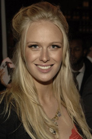 CariDee English profil kép