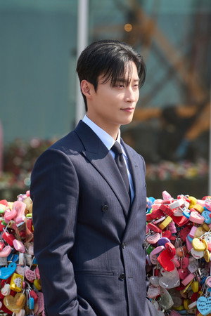 멋진 신세계 poszter