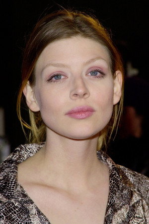 Amber Benson profil kép