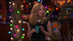 Liv and Maddie kép