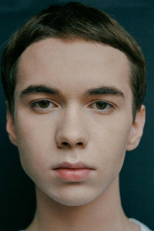 Денис Власенко profil kép