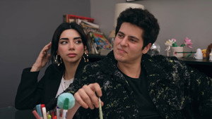 Biz Bir Aileyiz kép