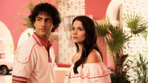 Acapulco 1. évad Ep.2 Jessie csaja