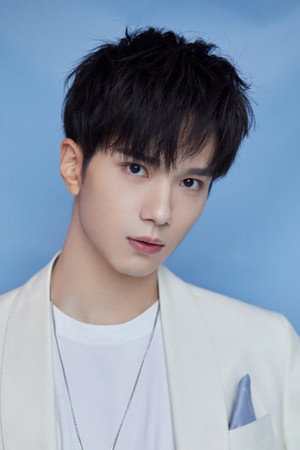 余承恩 profil kép