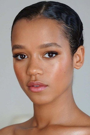 Taylor Russell profil kép
