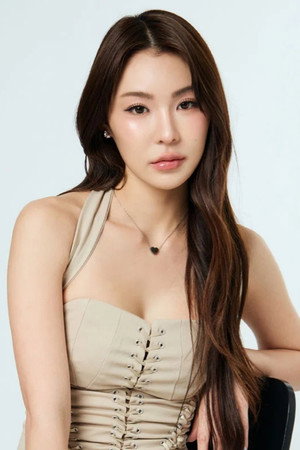 พลอยนิรา หิรัญทวีศิลป์ profil kép