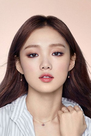 이성경 profil kép