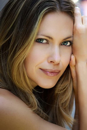 Pascale Hutton profil kép