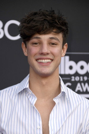 Cameron Dallas profil kép
