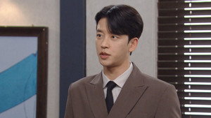 친밀한 리플리 1. évad Ep.97 97. epizód