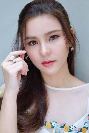 สุชาร์ มานะยิ่ง profil kép