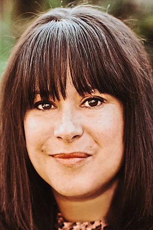 Kimberly McCullough profil kép