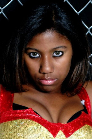 Adrienne Palmer profil kép