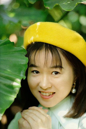 白鳥由里 profil kép