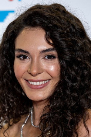 Ebru Şahin profil kép