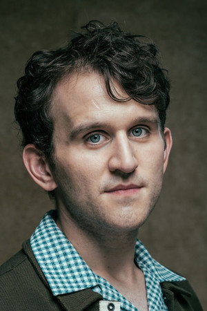 Harry Melling profil kép