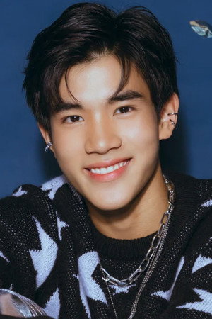 ณัฐวรรธน์ จิโรชน์ธิกุล profil kép