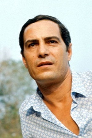 Nino Manfredi profil kép