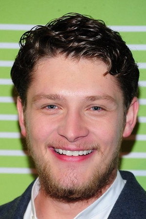 Brett Dier profil kép