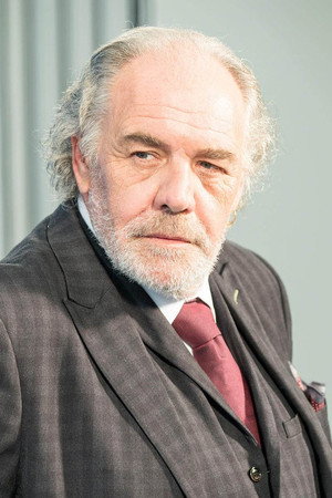 Christian Kohlund profil kép