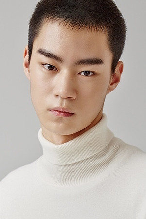 현우석 profil kép