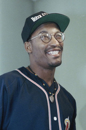 John Singleton profil kép