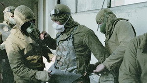 Csernobil – Egy utópia lángokban kép