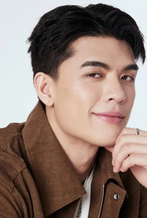 เวอาห์ แสงเงิน profil kép