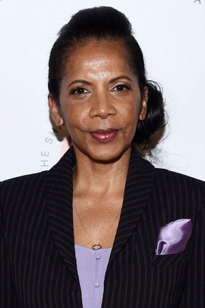 Penny Johnson Jerald profil kép