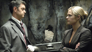 Psych - Dilis detektívek 2. évad Ep.7 Ha annyira okos vagy, akkor miért haltál meg?