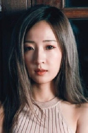 彭翔翎 profil kép