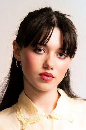 Violet McGraw profil kép