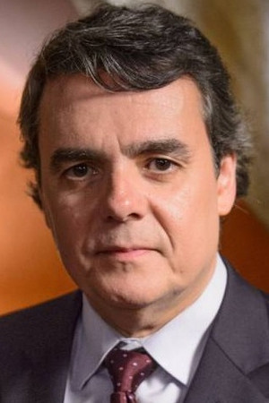 Cássio Gabus Mendes profil kép