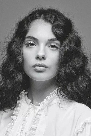 Deva Cassel profil kép