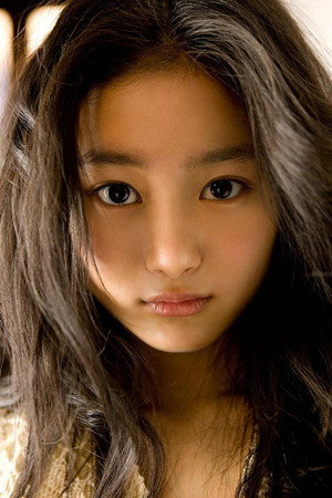 忽那汐里 profil kép