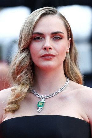 Cara Delevingne profil kép