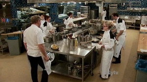 Gordon Ramsay - A pokol konyhája 8. évad Ep.11 6 szakács versenyez