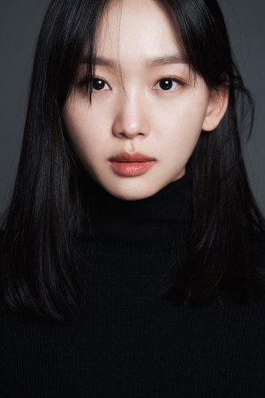 진기주 profil kép