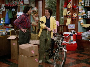 Perfect Strangers 2. évad Ep.17 17. epizód