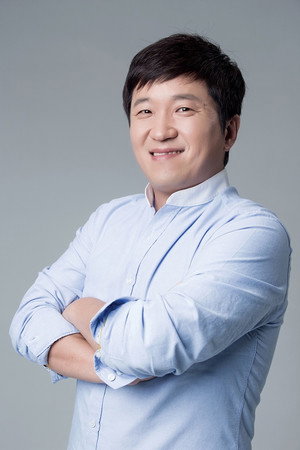 정형돈 profil kép