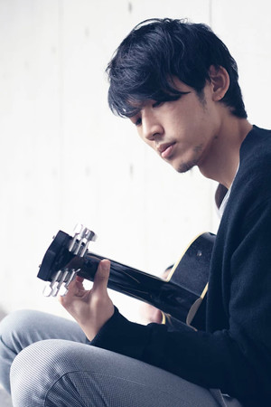 栄信 profil kép